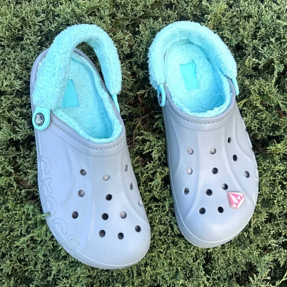 Crocs Adult Baya Lined Fuzzy Strap Clogs Size M11 Gray Aqua Blue Sandals